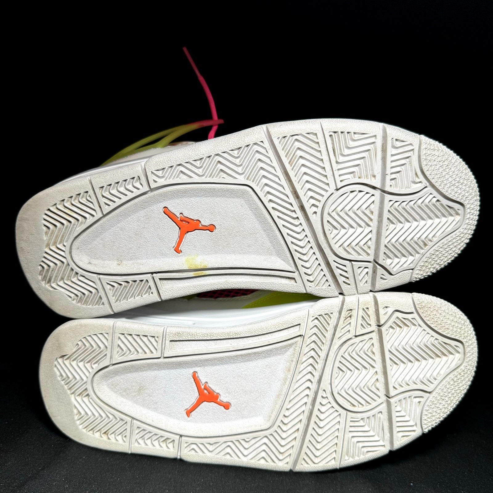 Jordan Brand × Nike Size 5.5 - Nike Air Jordan 4 Retro GS Lemon Venom 2020 Shoes Size US 5.5 / EU 38 - 7 Thumbnail