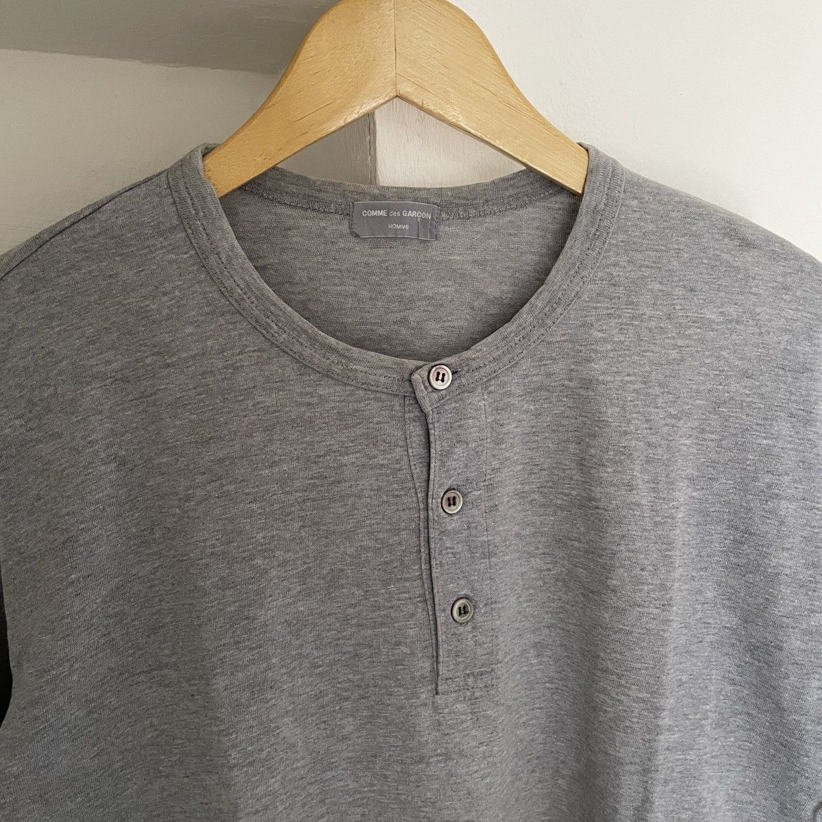 Comme des Garcons Homme Vintage 80's CDG Homme Rei Kawakubo Half button L/s T-shirt Size US M / EU 48-50 / 2 - 2 Thumbnail