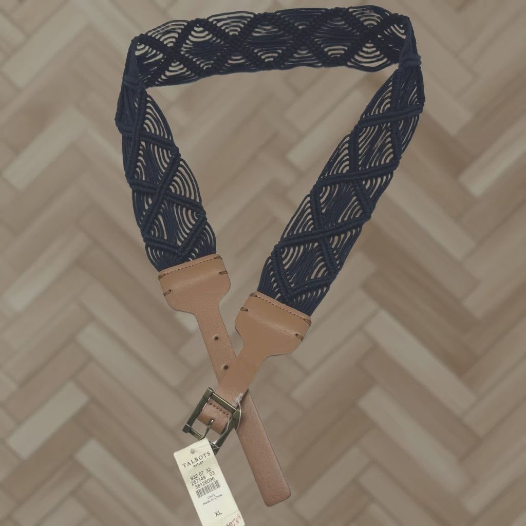 Talbots Talbots Belt Womens XL Blue Leather Braided Belt with Buckle Adjustable 2.25" Wide Braided Belt Classic Style Size ONE SIZE - 1 Thumbnail