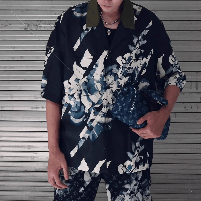 Louis Vuitton LOUIS VUITTON Flying Pigeon Full Print Silk Short Sleeve Sh Size US XL / EU 56 / 4 - 5 Thumbnail