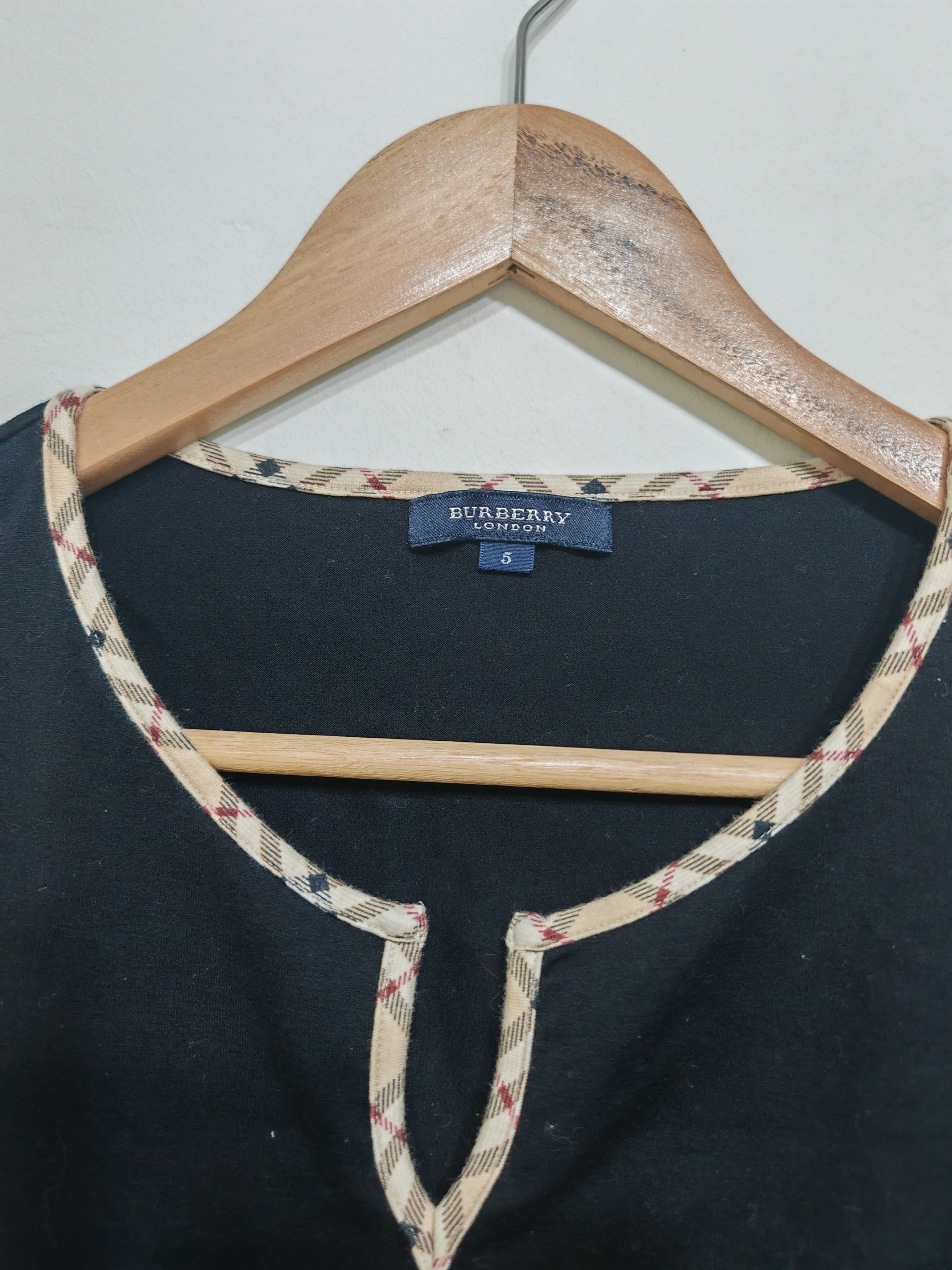 Burberry 🔥Burberry London Crop Top Size XS / US 0-2 / IT 36-38 - 6 Thumbnail