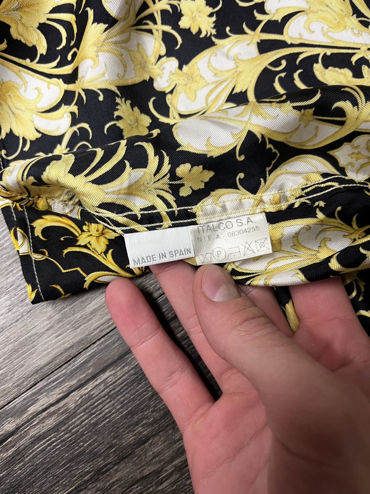 Versace Versace Pure Silk Button-Up Size US XL / EU 56 / 4 - 4 Thumbnail