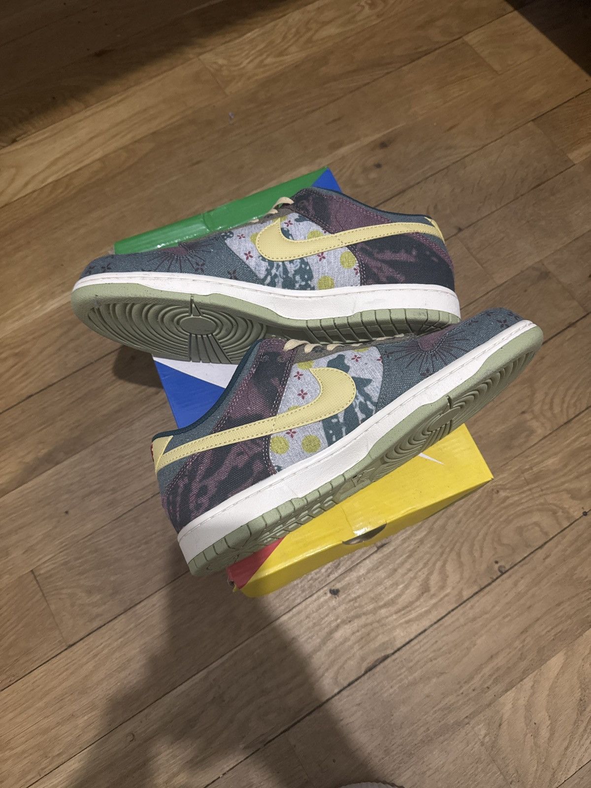 Nike Dunk Low “Community Gardens” Size US 12 / EU 45 - 2 Thumbnail