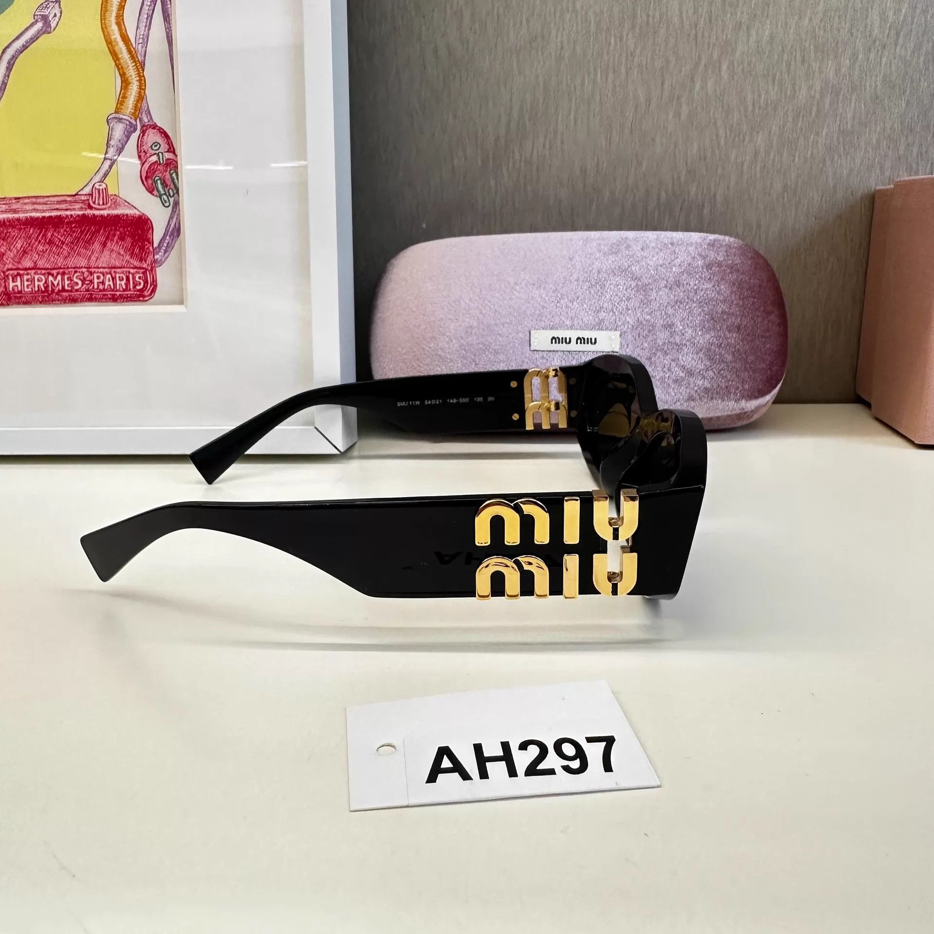 Miu Miu MIU MIU Gold Sunglasses w/Case Like New AH297 Size ONE SIZE - 3 Thumbnail