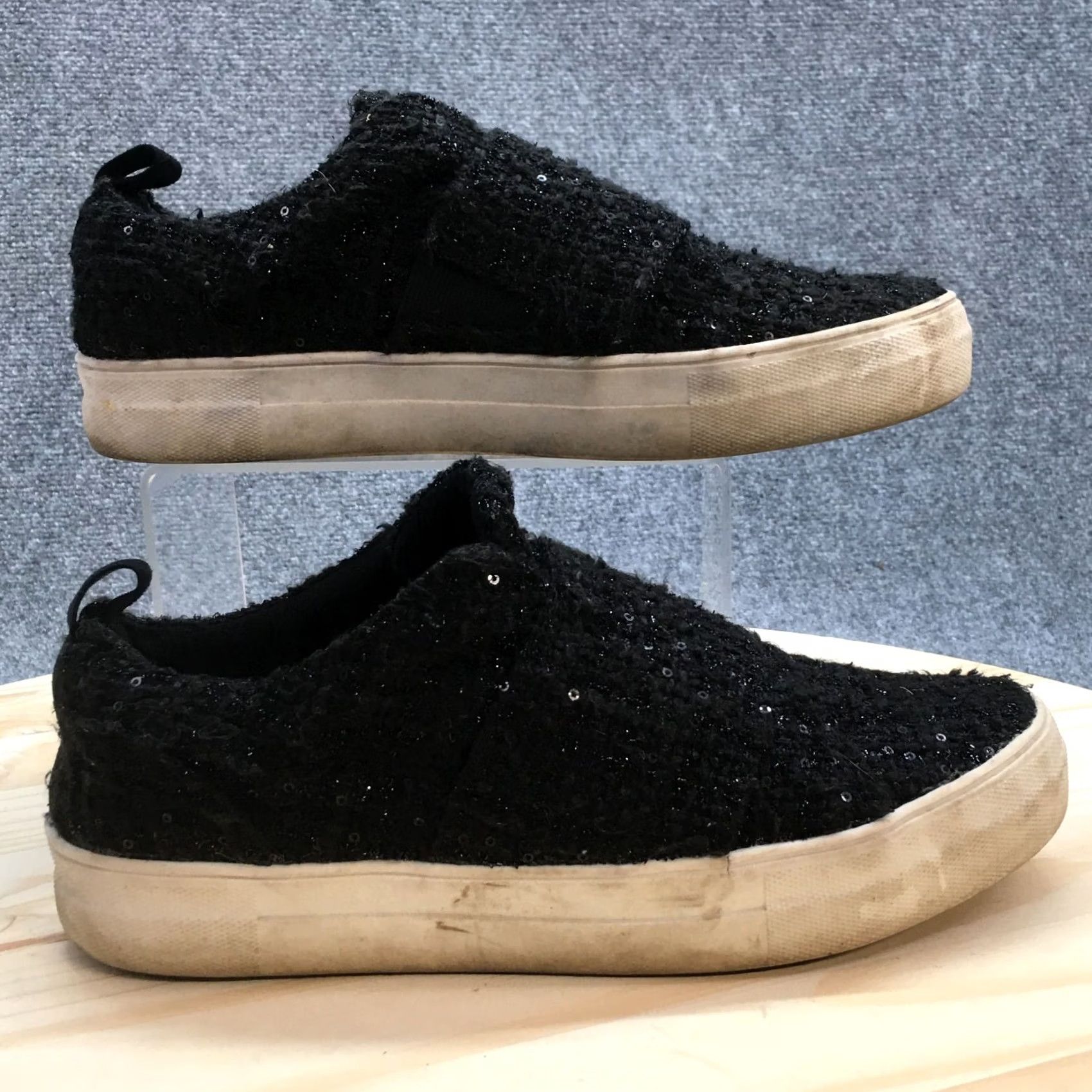 Dolce Vita Dolce Vita Womens Low Top Sneakers Black Fabric Snap Casual Comfort Shoes Size L / US 10 / IT 46 - 2 Thumbnail