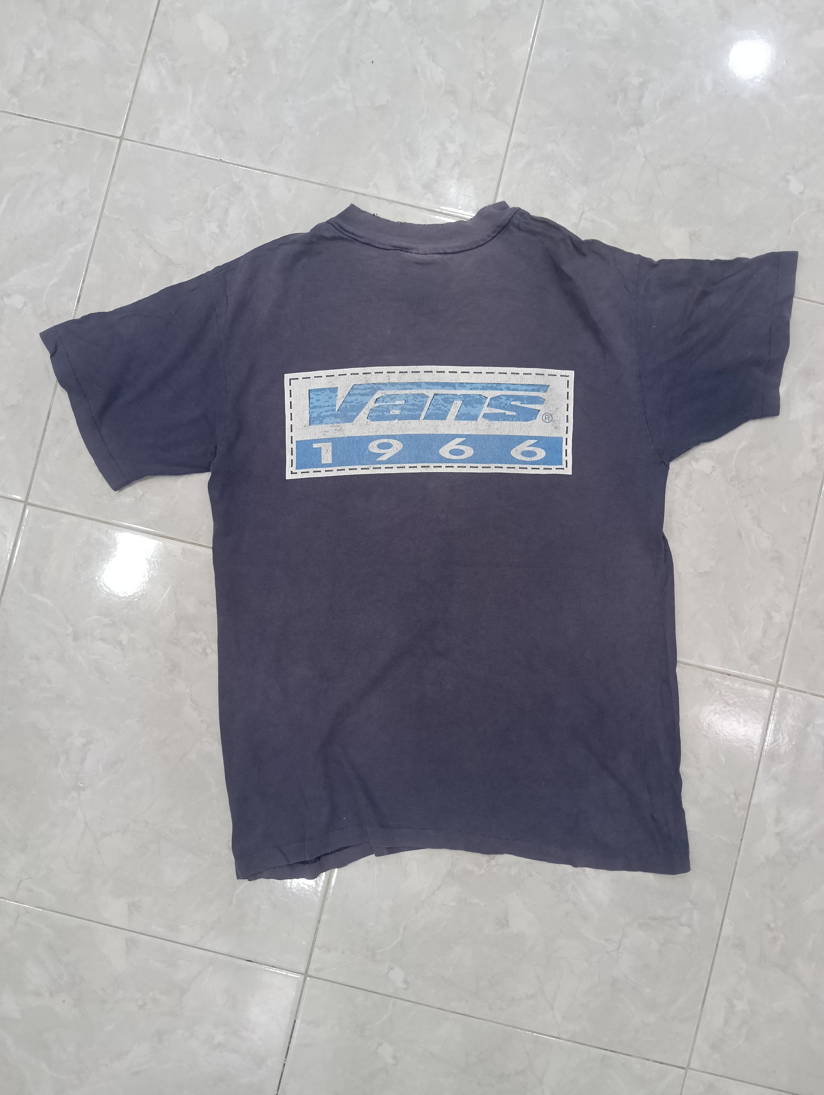 Vans OldSkool Vans Rare Shirt Size US M / EU 48-50 / 2 - 3 Thumbnail