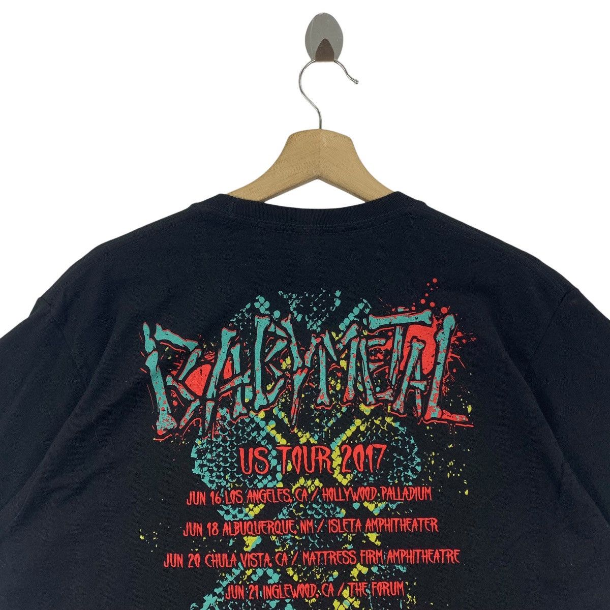 Band Tees × Japanese Brand × Vintage BABY METAL US tour 2017 Japanese band tee Size US L / EU 52-54 / 3 - 6 Thumbnail