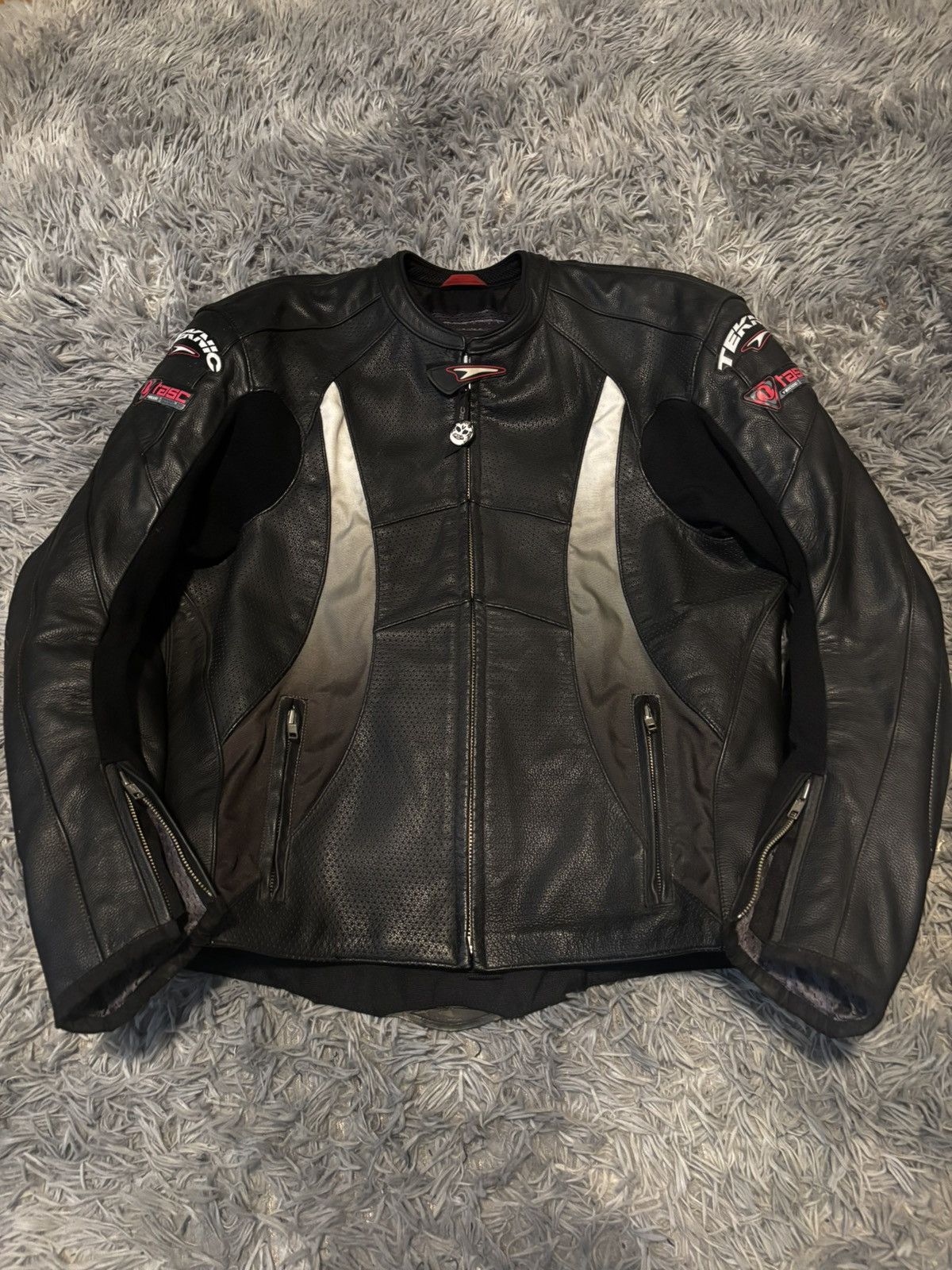 Daniel Johnston Findsleep Large Grail