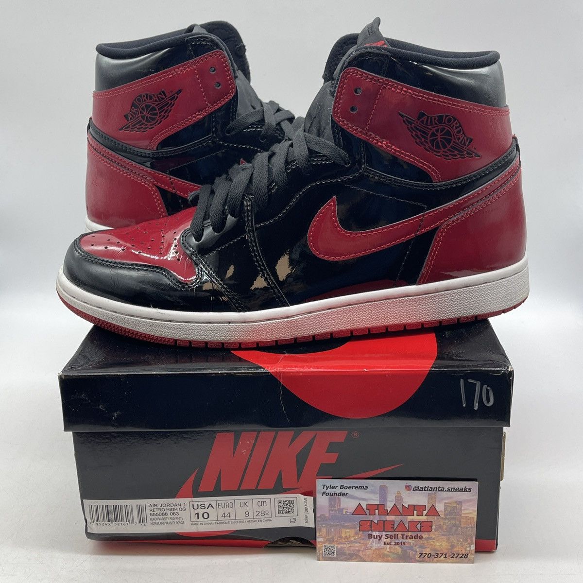Air Jordan patent bred
