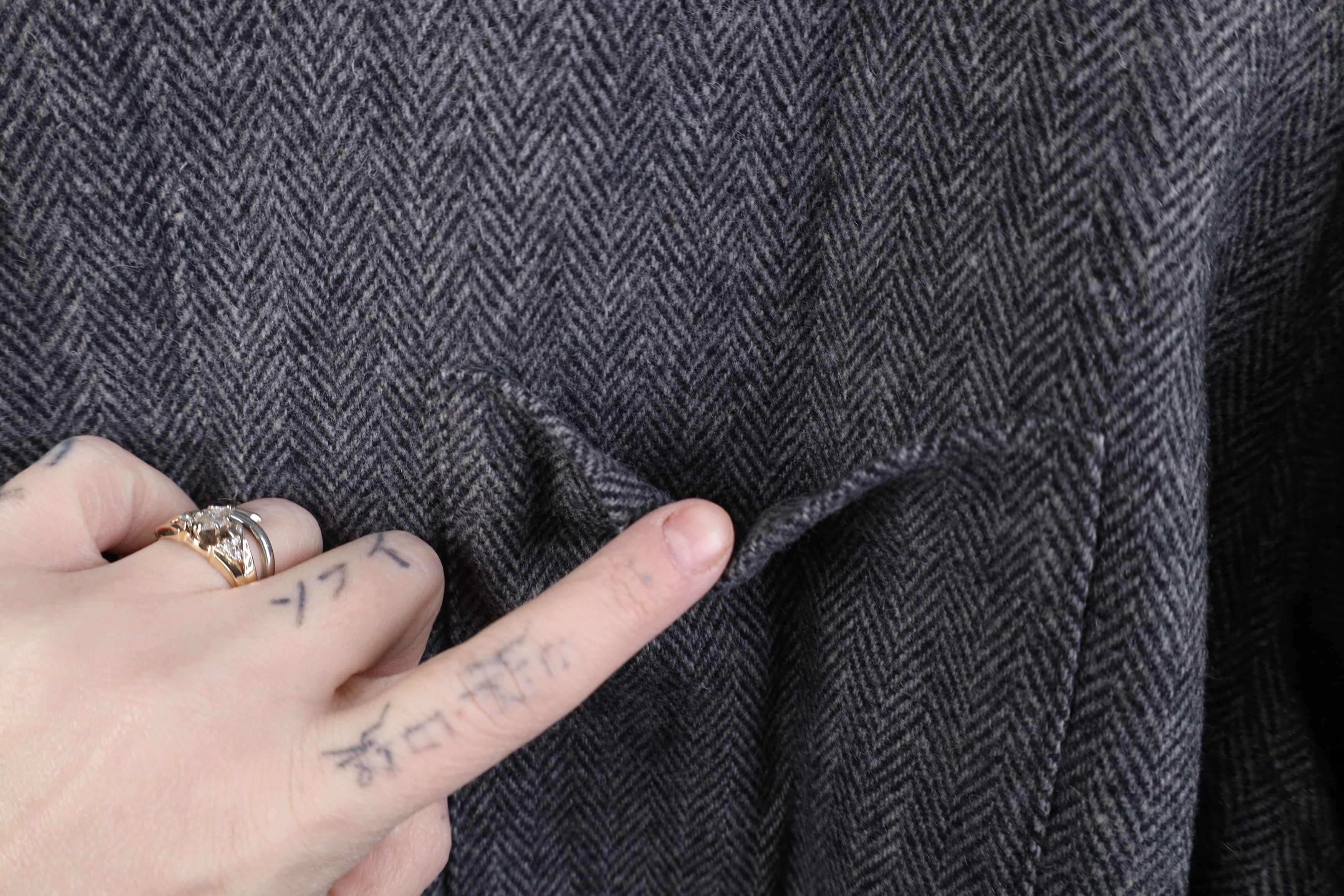Vintage Vintage 90s Streetwear Herringbone Chore Barn Shirt Jacket Size US L / EU 52-54 / 3 - 4 Thumbnail