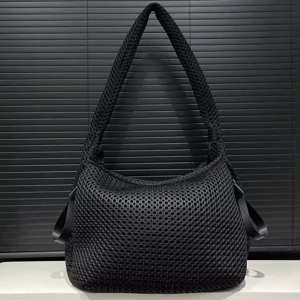Japanese Brand Black Color Shoulder Messenger Bag Size ONE SIZE - 10 Thumbnail