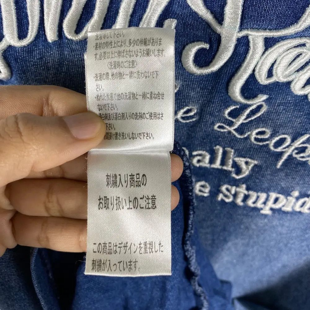 In The Attic IN THE ATTIC Embroidery Logo Indigo Washed Vneck Tee Shirt Size US M / EU 48-50 / 2 - 9 Thumbnail