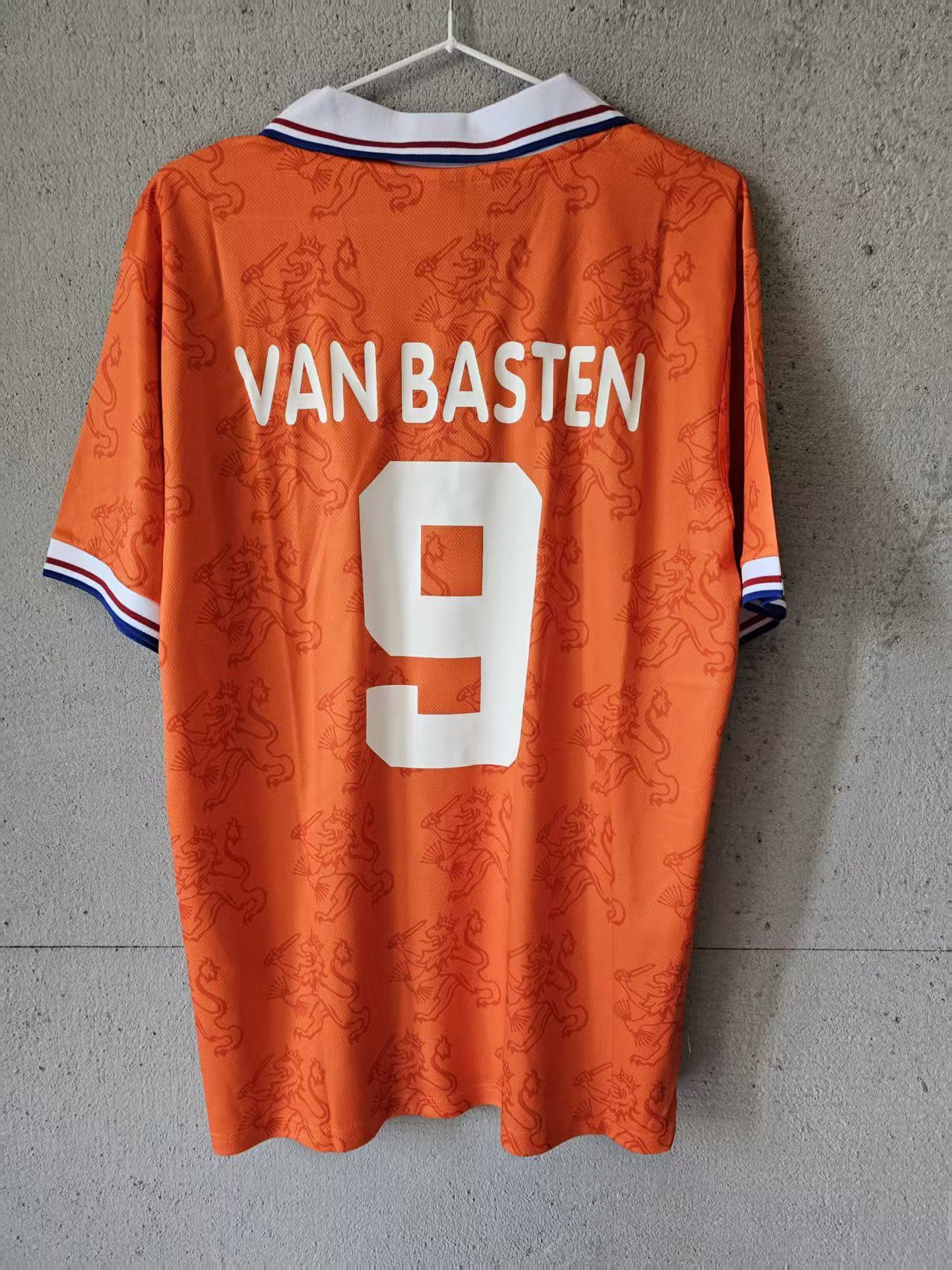 Other 1995 Netherlands 9 Van Basten Jersey Home Size US L / EU 52-54 / 3 - 1 Thumbnail