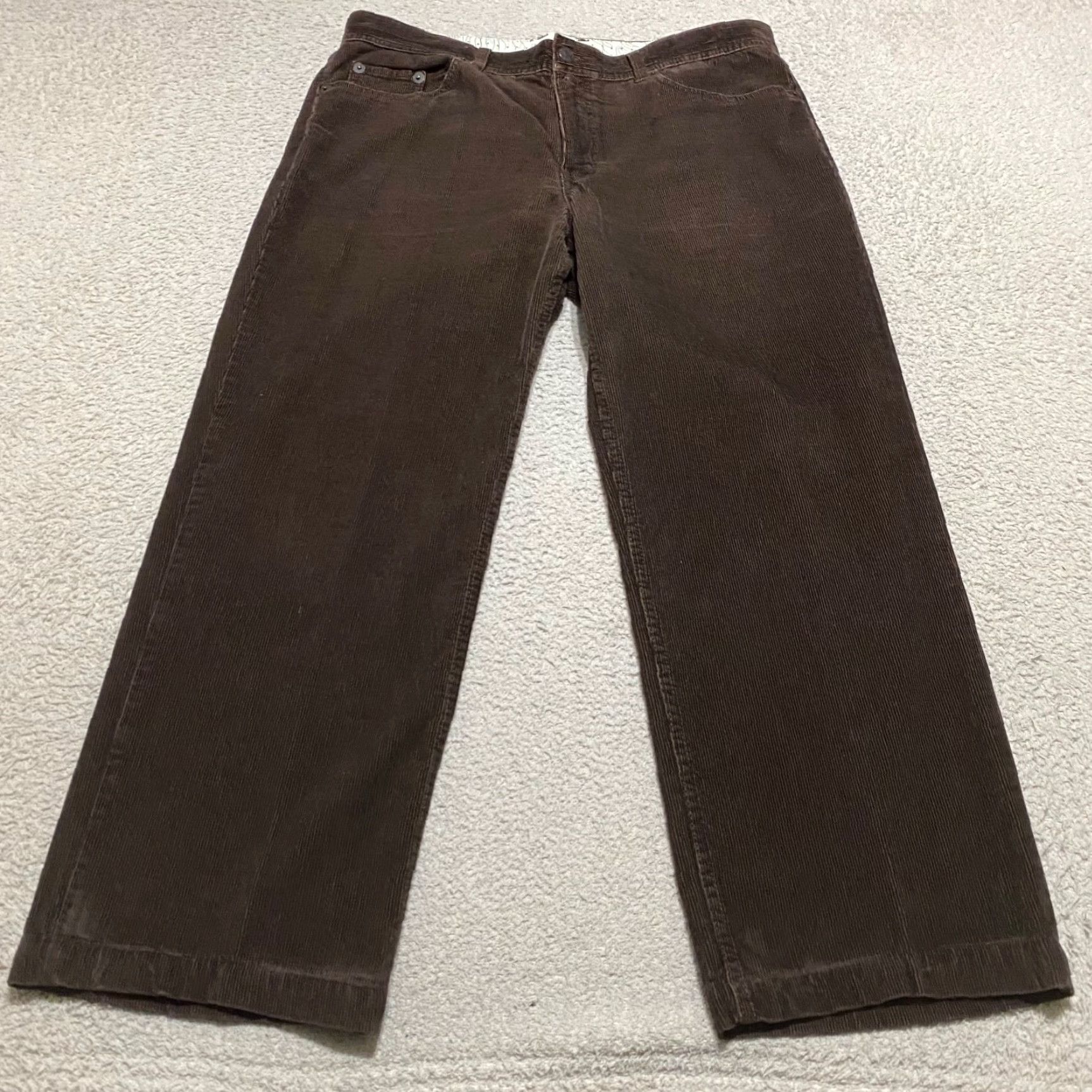 The North Face The North Face Mens Jeans 36 Dark Brown Corduroy Straight Mid Rise 5-Pocket Regular Inseam 30 In Winter Spring Fall Mens Brown 36 The North Face Jeans Size US 36 / EU 52 - 2 Thumbnail