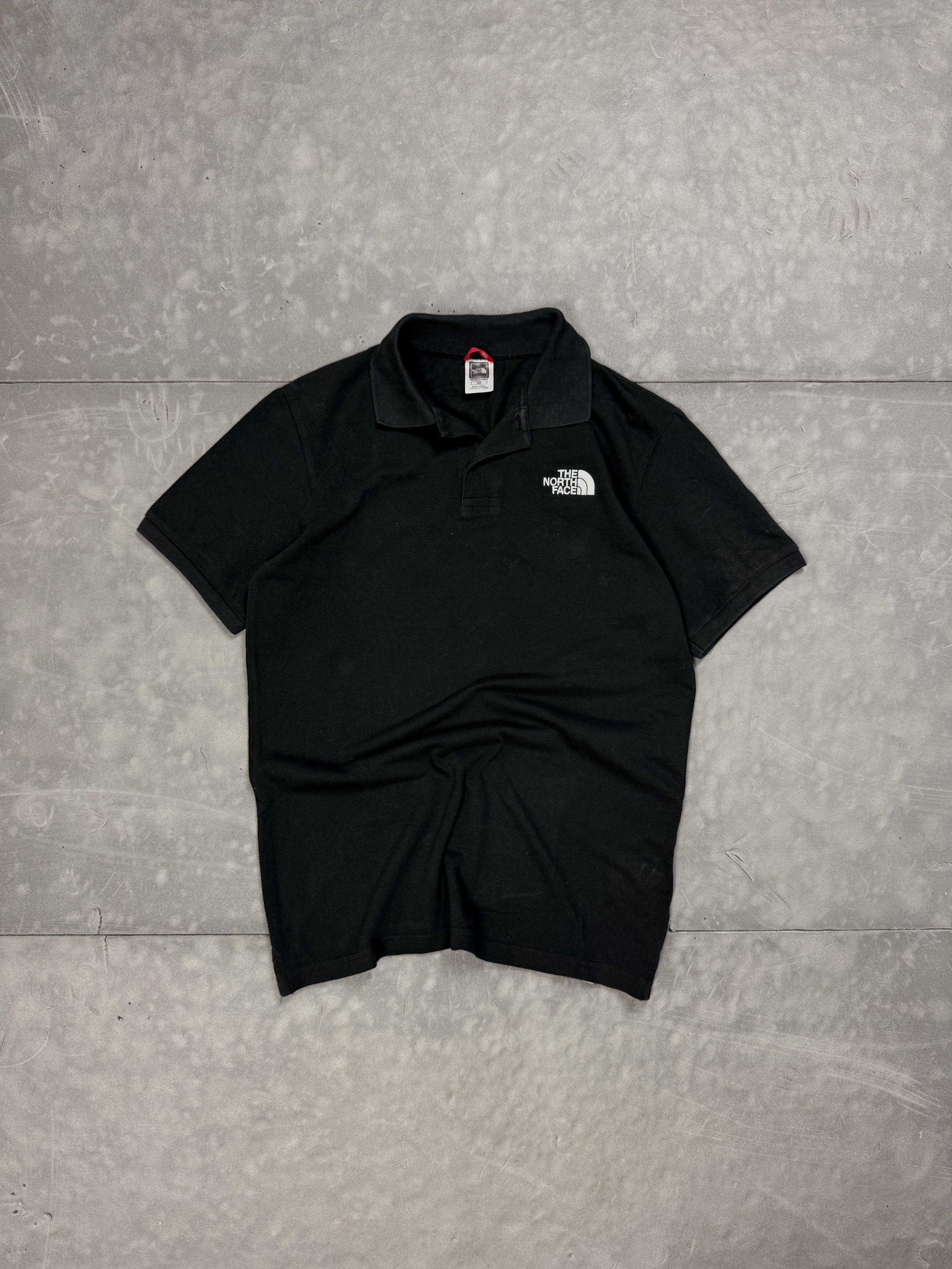 The North Face The North Face Black Polo Shirt S/M vintage retro 90s y2k Size US S / EU 44-46 / 1 - 1 Thumbnail