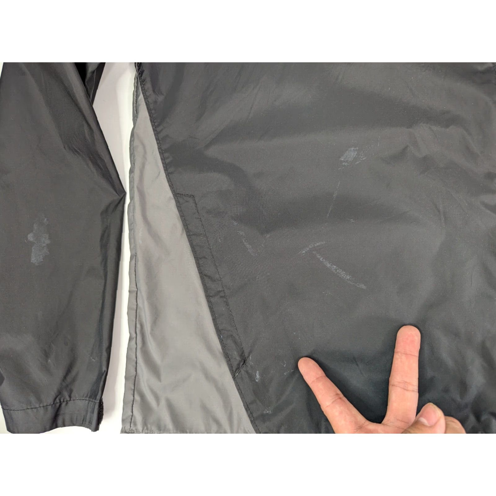 Vintage Columbia Glennaker Lake Rain Zip Jacket XL Hood Windbreaker Mens Jacket Grey Black 1442361 Size US XL / EU 56 / 4 - 2 Thumbnail