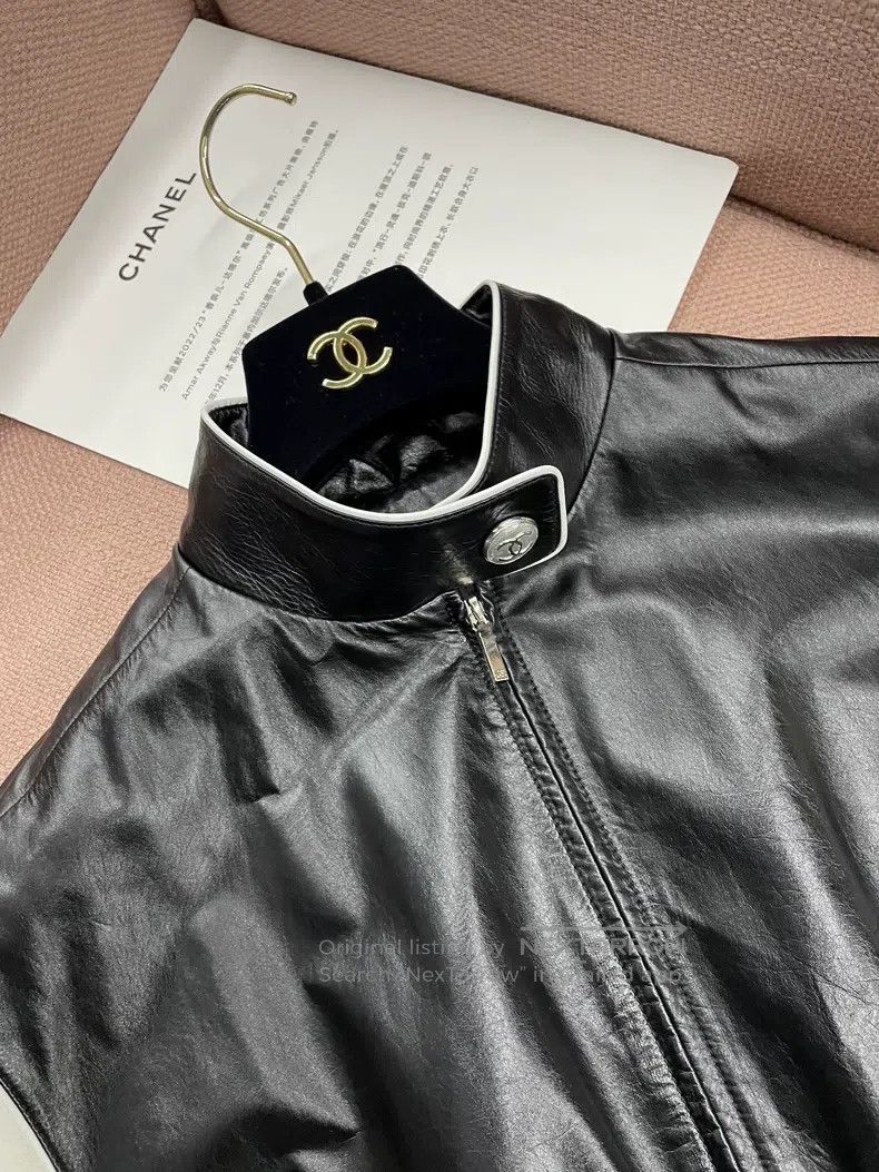 Chanel Chanel 23C black and white colour-blocked calfskin vest ja Size S / US 4 / IT 40 - 2 Thumbnail