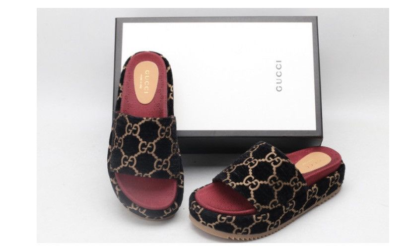 Gucci Gucci slides Size US 4 / IT 34 - 2 Thumbnail