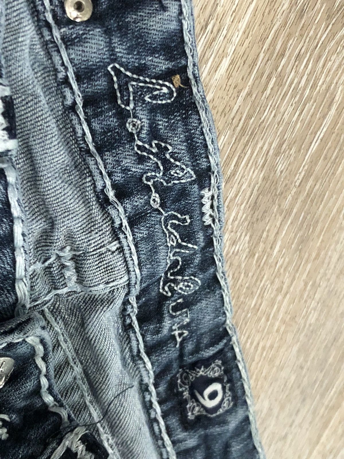 Vintage Vtg Y2K LA idol Embroidered Jeans Size 28" / US 6 / IT 42 - 8 Thumbnail