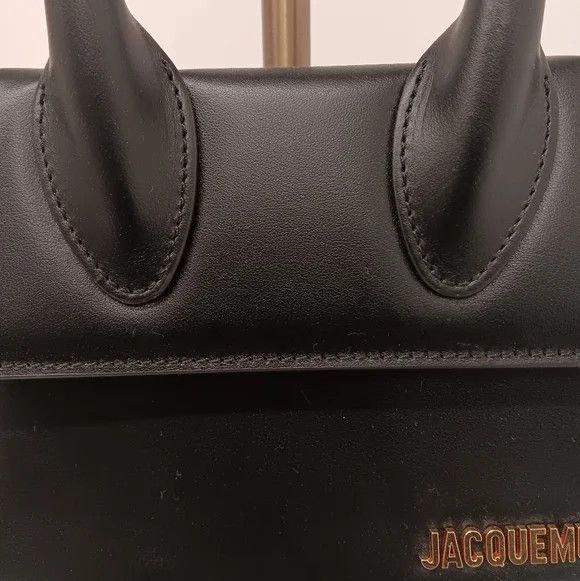 Jacquemus Jacquemus Le Chiquito Moyen Top-Handle Leather Bag - Black Size ONE SIZE - 9 Thumbnail