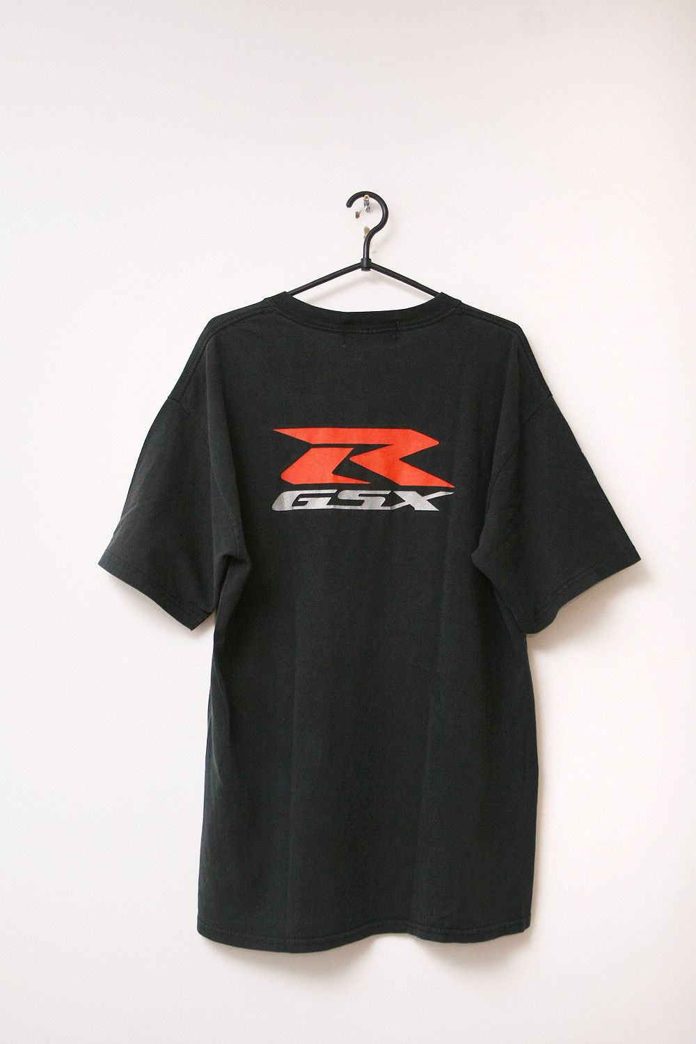 Vintage Vintage Suzuki Motor GSX R Own the Racetrack Racing T Shirt Size US L / EU 52-54 / 3 - 1 Thumbnail