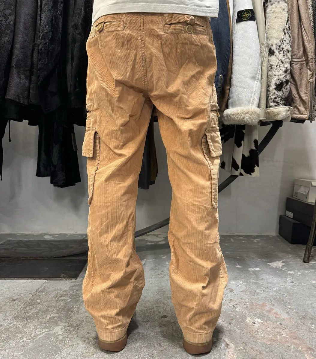 Moschino × Vintage 2000s Moschino Beige Cargo Pants Size US 32 / EU 48 - 3 Thumbnail