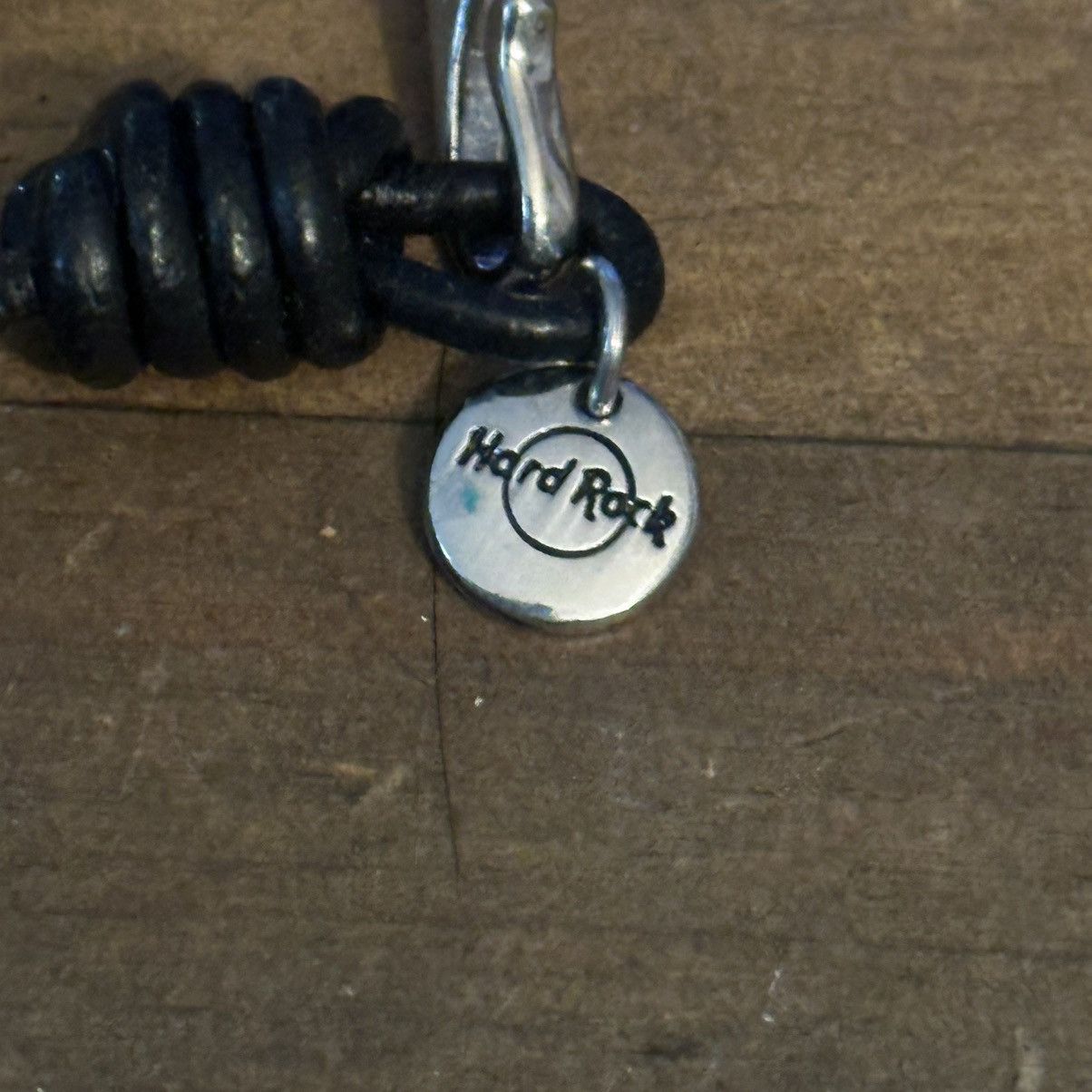 Hard Rock Cafe Hard Rock Cafe unisex guitar jack pendant cord necklace Size ONE SIZE - 3 Thumbnail