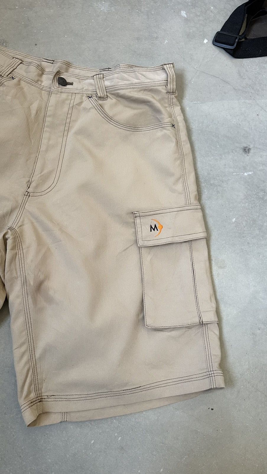 Japanese Brand MOONSTONE JAPAN CARGO SHORT Size US 32 / EU 48 - 3 Thumbnail