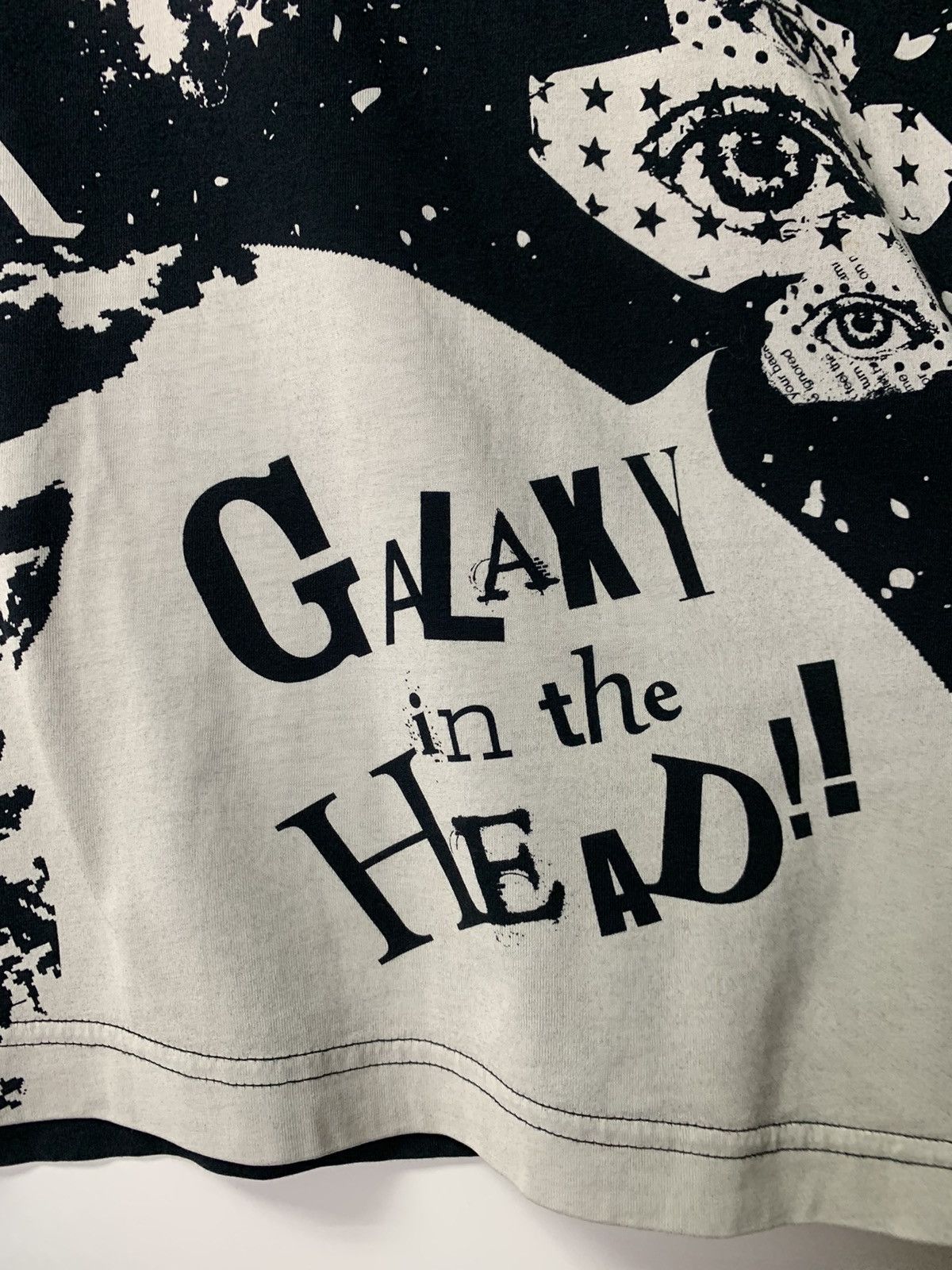 Other × Uniqlo Uniqlo Galaxy in the head t-shirt Size US L / EU 52-54 / 3 - 10 Thumbnail