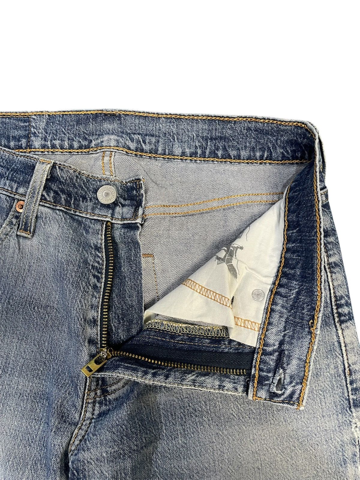 Levi's Distressed Levis 541 Blue Washed Jeans Size US 30 / EU 46 - 6 Thumbnail