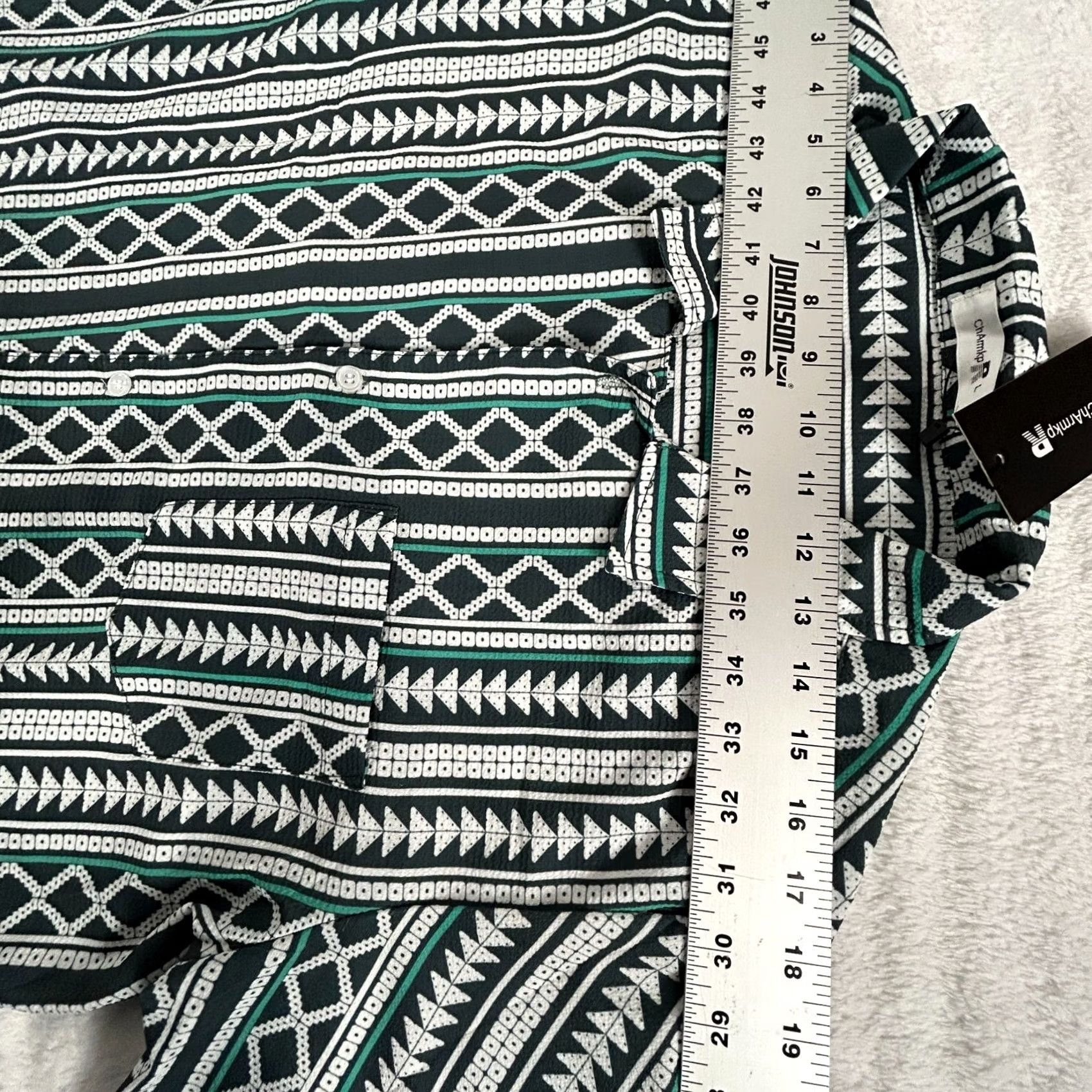 Vintage Charmkp R Men's Button-Up Shirt Boho Tribal Green Size Large NWT Short Sleeve Collar Button-Down Polyester Shirt Mens Size US L / EU 52-54 / 3 - 4 Thumbnail