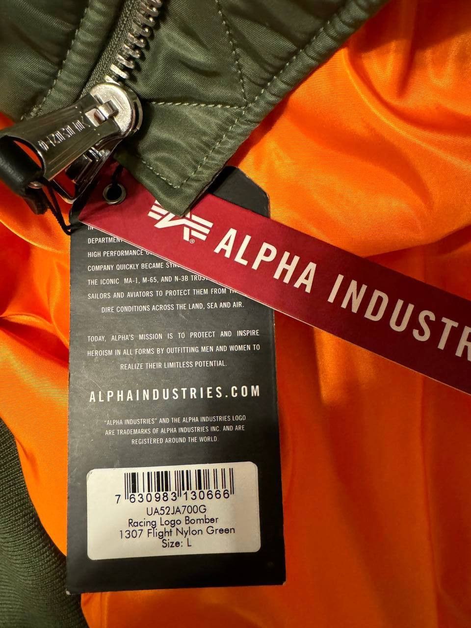Alpha Industries × Vetements Vetements x Alpha Industries Racing Bomber Size US L / EU 52-54 / 3 - 4 Thumbnail