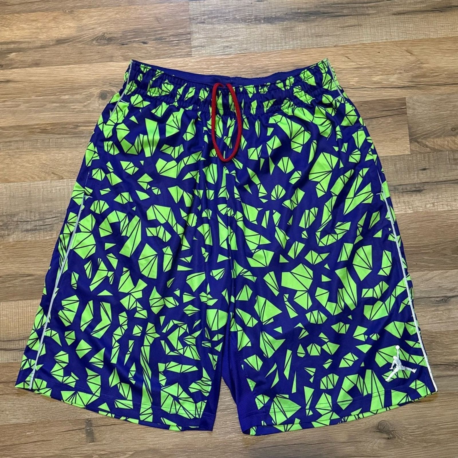 Jordan Brand Jordan Dri-Fit Shorts Size US 29 - 2 Thumbnail