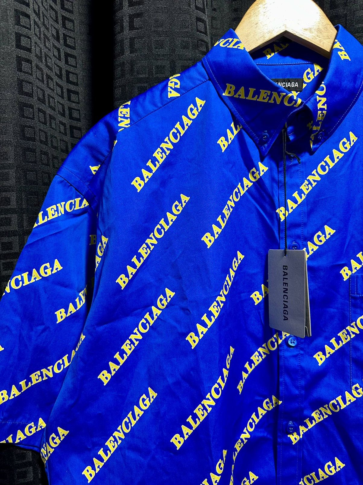 Balenciaga Balenciaga all over print polo Size US XL / EU 56 / 4 - 4 Thumbnail