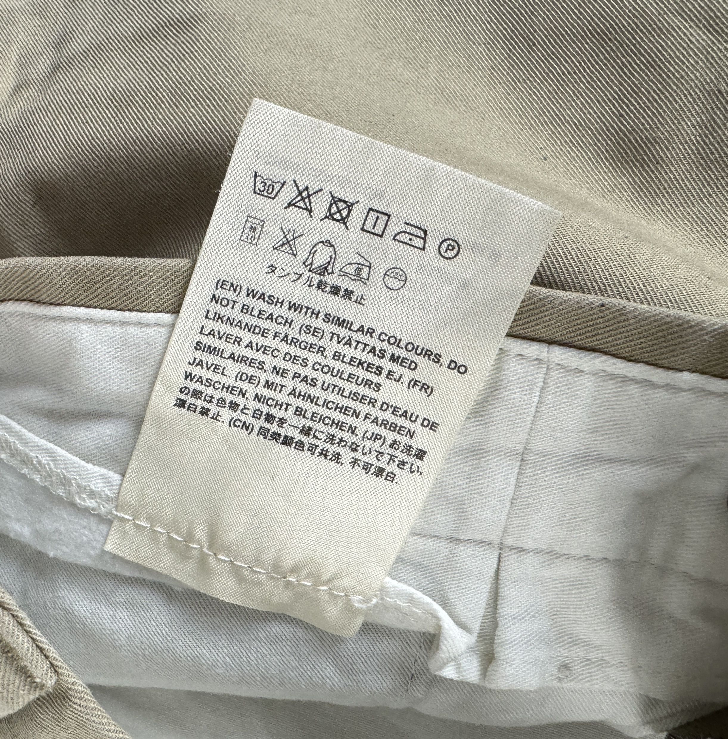 Acne Studios Acne Studios Adrian Dot Chino Shorts Trousers Beige Size 50 Size US 34 / EU 50 - 7 Thumbnail