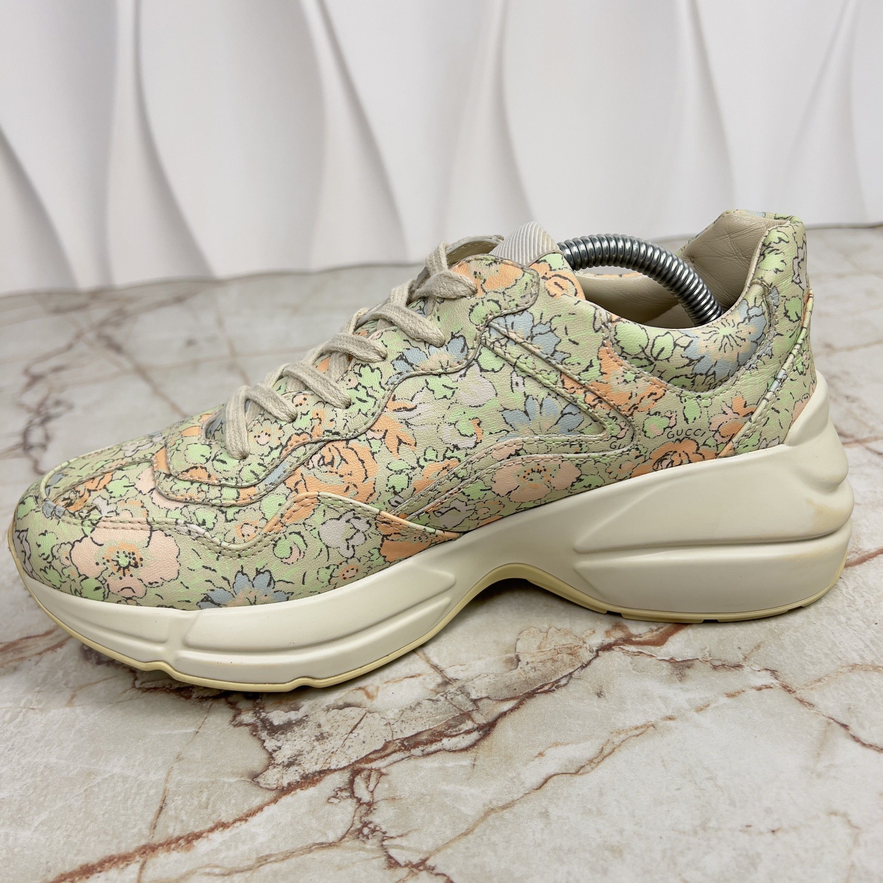 Gucci Liberty Rhyton Floral Canvas Sneaker Leather Size US 7 / IT 37 - 4 Thumbnail