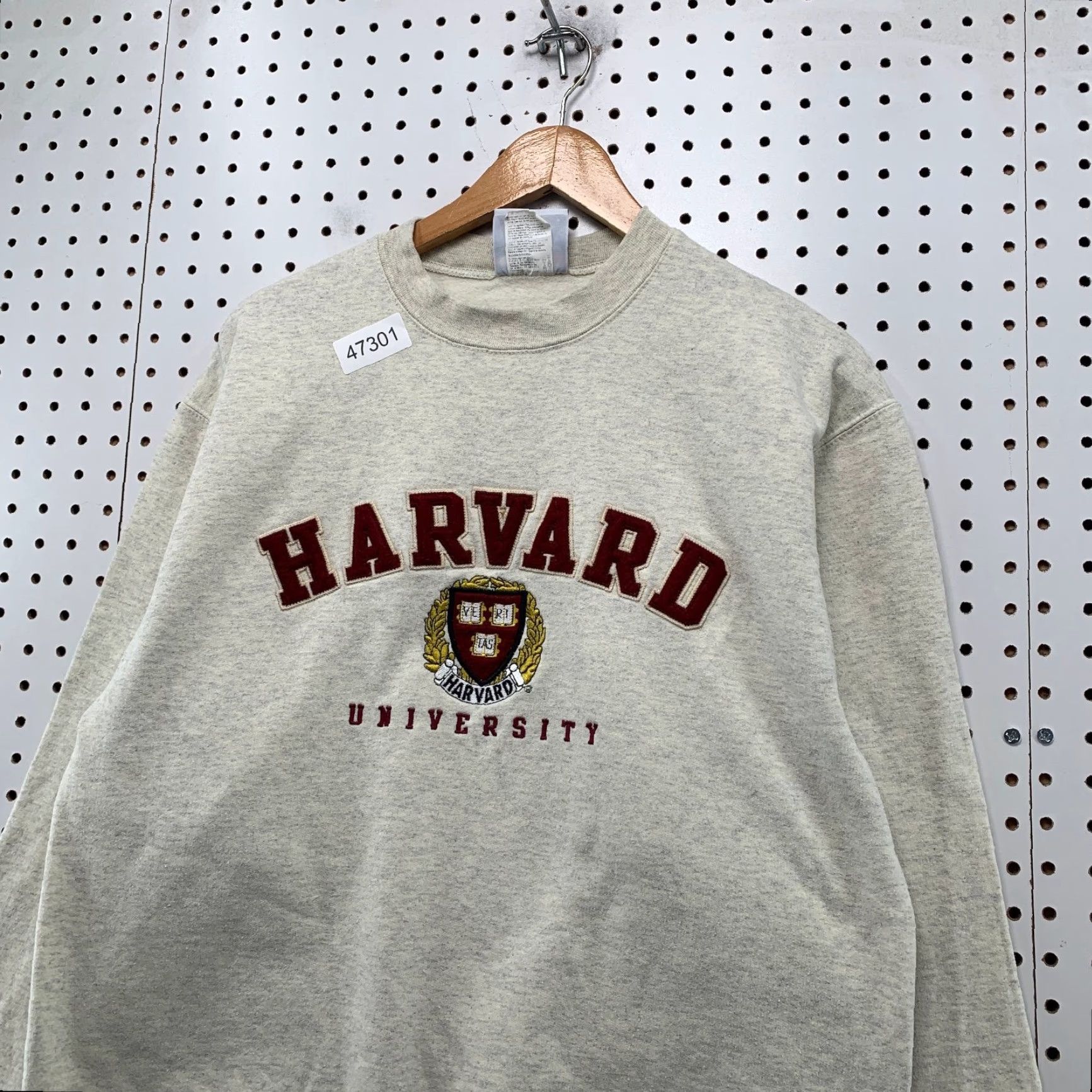 Champion VINTAGE Harvard University Sweatshirt Mens Large Gray Embroidered Fleece Crewneck Size US L / EU 52-54 / 3 - 4 Thumbnail
