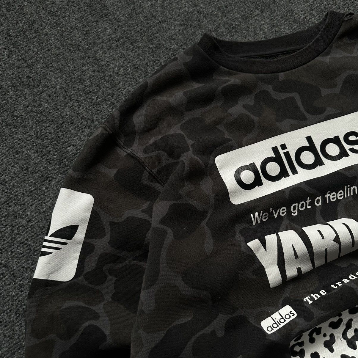 Adidas VTG Man Adidas Camo Sweatshirt Big Logo Size M Distressed Size US M / EU 48-50 / 2 - 10 Thumbnail