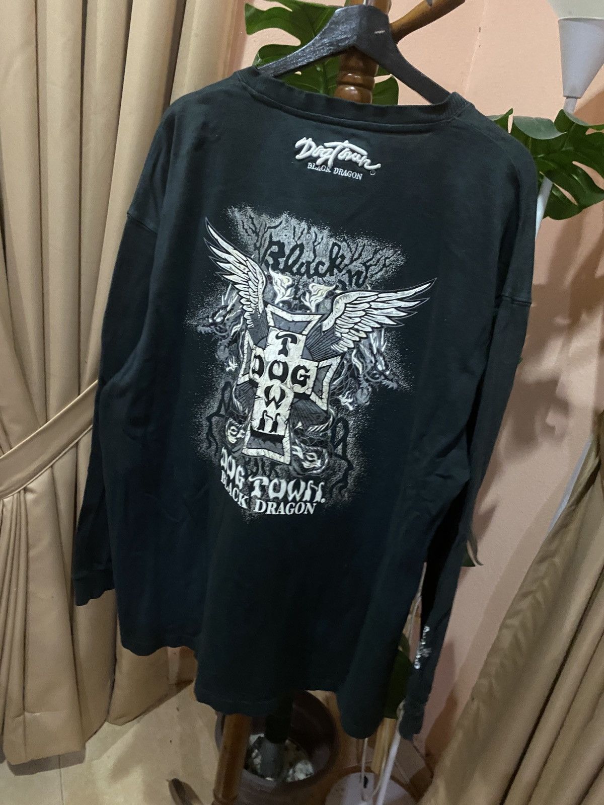 Dogtown Dogtown Black Dragon Cross Graphic Long Sleeve T-Shirt Size US XL / EU 56 / 4 - 2 Thumbnail
