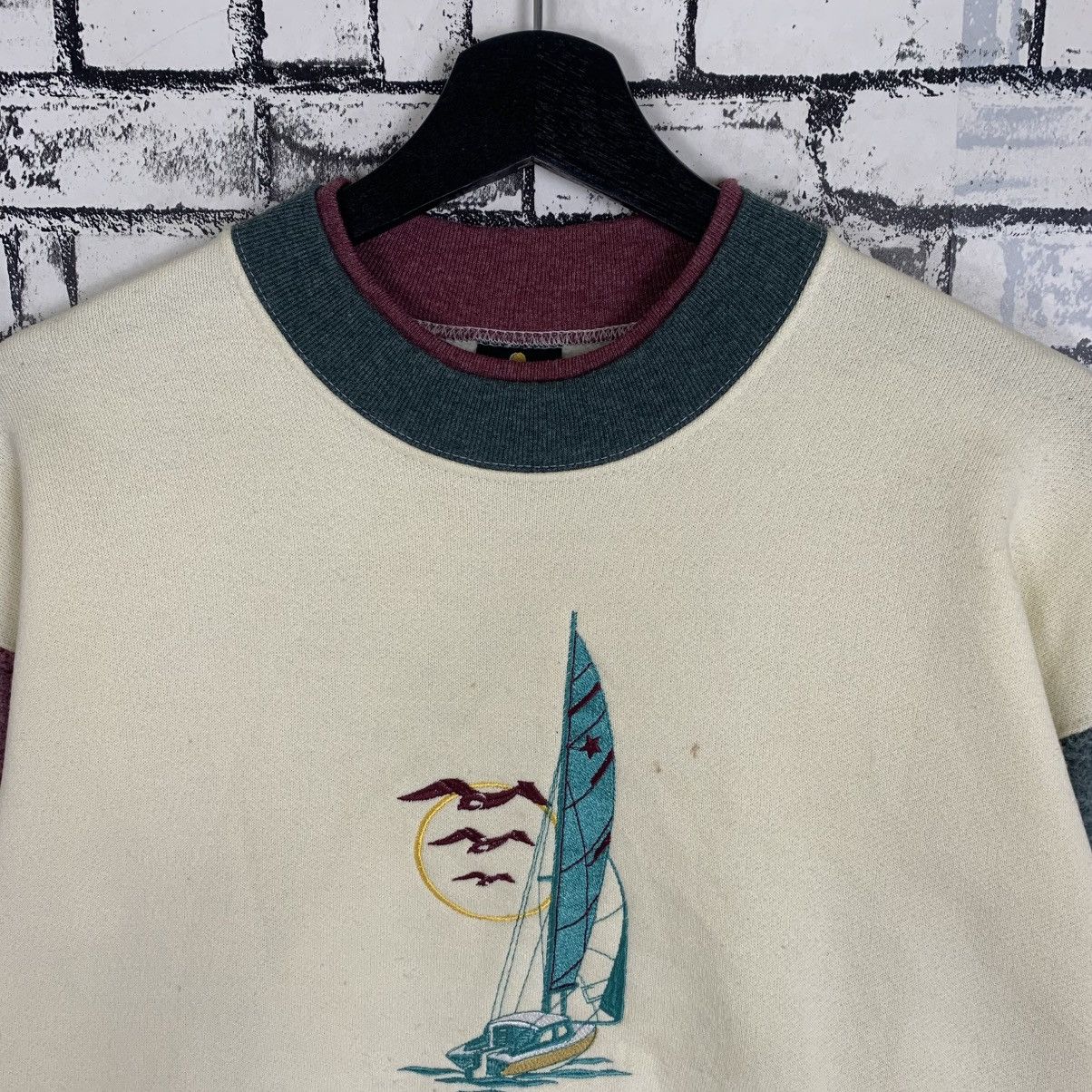 Vintage Vtg 90s Nassau Bahamas Sailling Sweatshirt Size US M / EU 48-50 / 2 - 3 Thumbnail