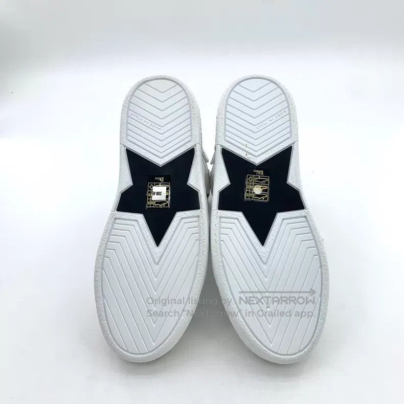 Dior Dior 23 white pentagram belt casual flat high-top sneakers Size US 4.5 / IT 34.5 - 5 Thumbnail