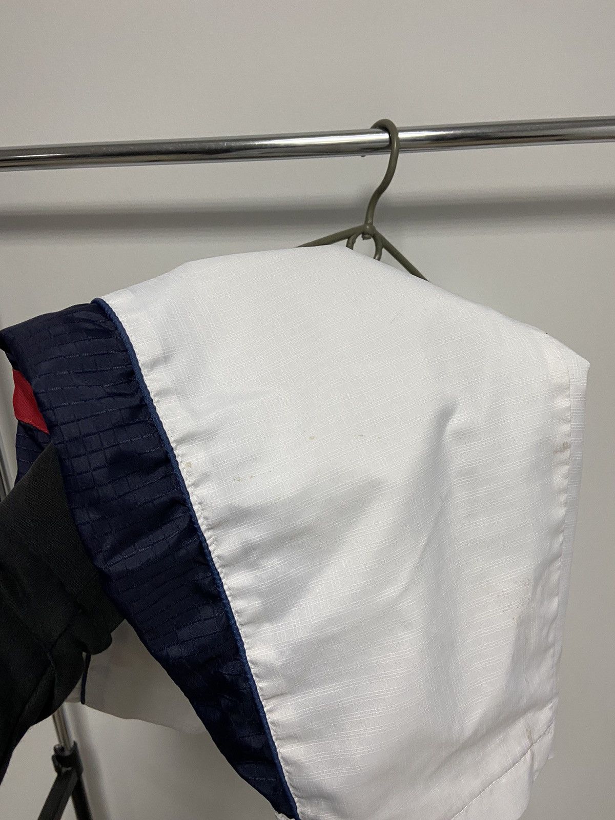 Tommy Hilfiger × Vintage Tommy Hilfiger vintage nylon pants logo skate casuals Size US 36 / EU 52 - 12 Thumbnail