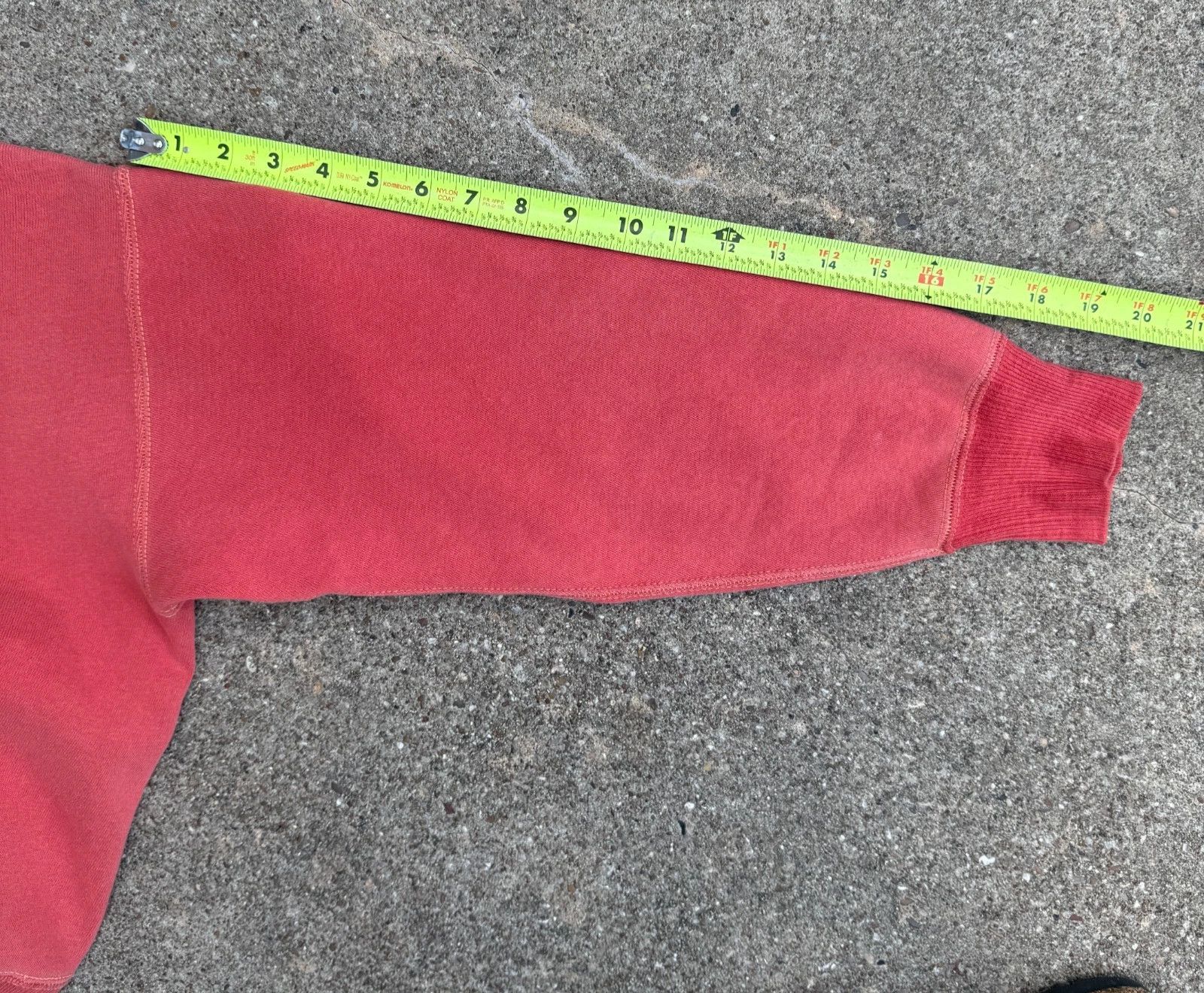 Vintage VTG 40s Double V Crewneck Sweatshirt Red Pink Salmon Faded Size US L / EU 52-54 / 3 - 8 Thumbnail