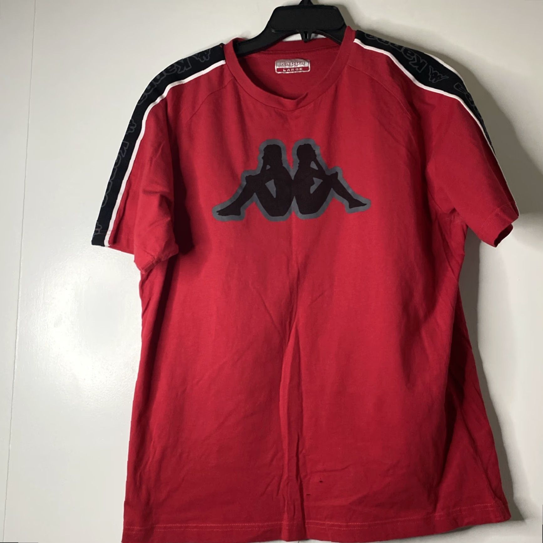Kappa Kappa Men's Logo Tape Maroon T-Shirt L Shirt Streetwear Fashion Size US L / EU 52-54 / 3 - 5 Thumbnail