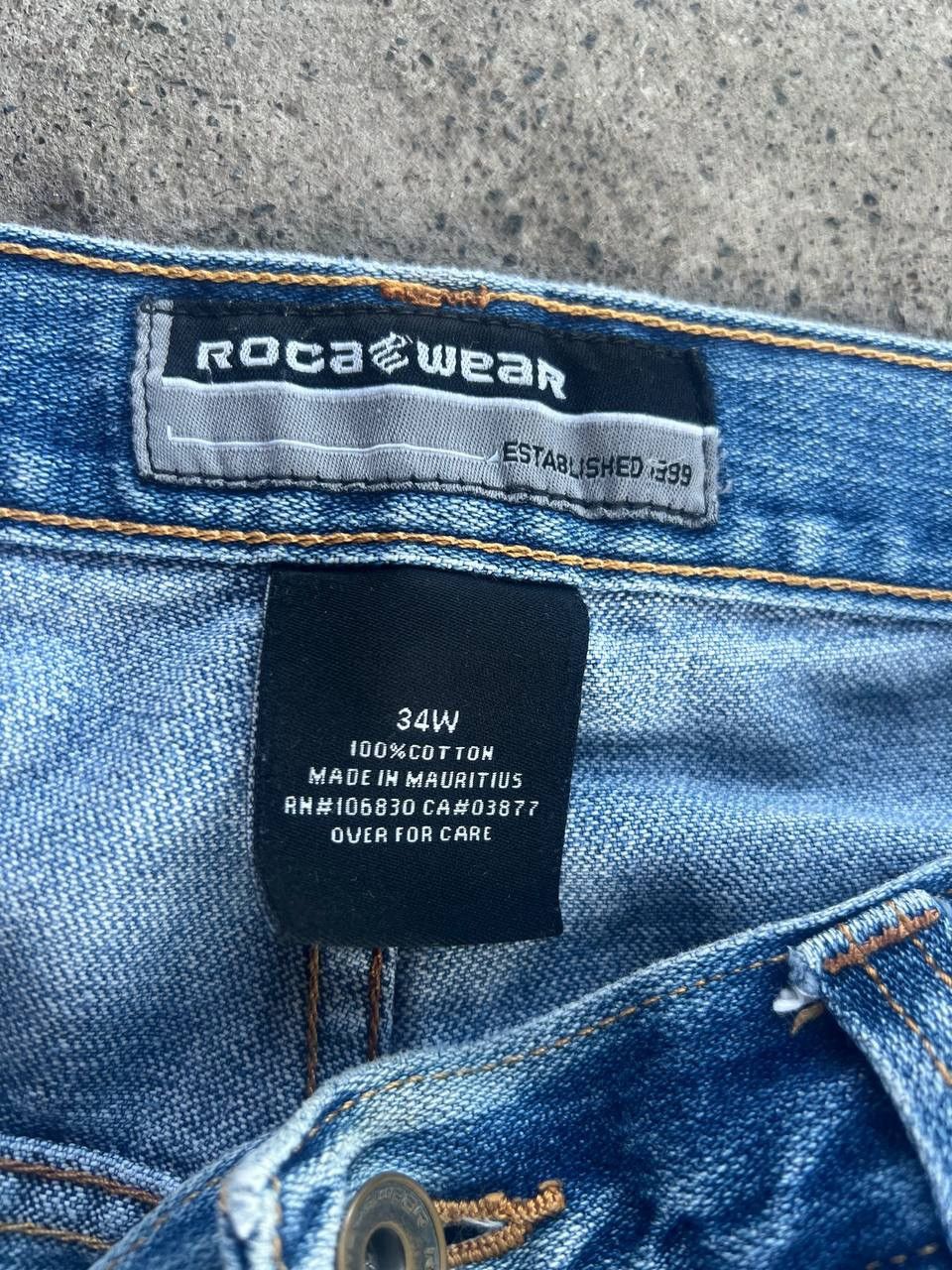 Japanese Brand × Rocawear × Vintage Vintage Y2K Rocawear Rap Skate Avantgarde Baggy Shorts Size US 34 / EU 50 - 4 Thumbnail