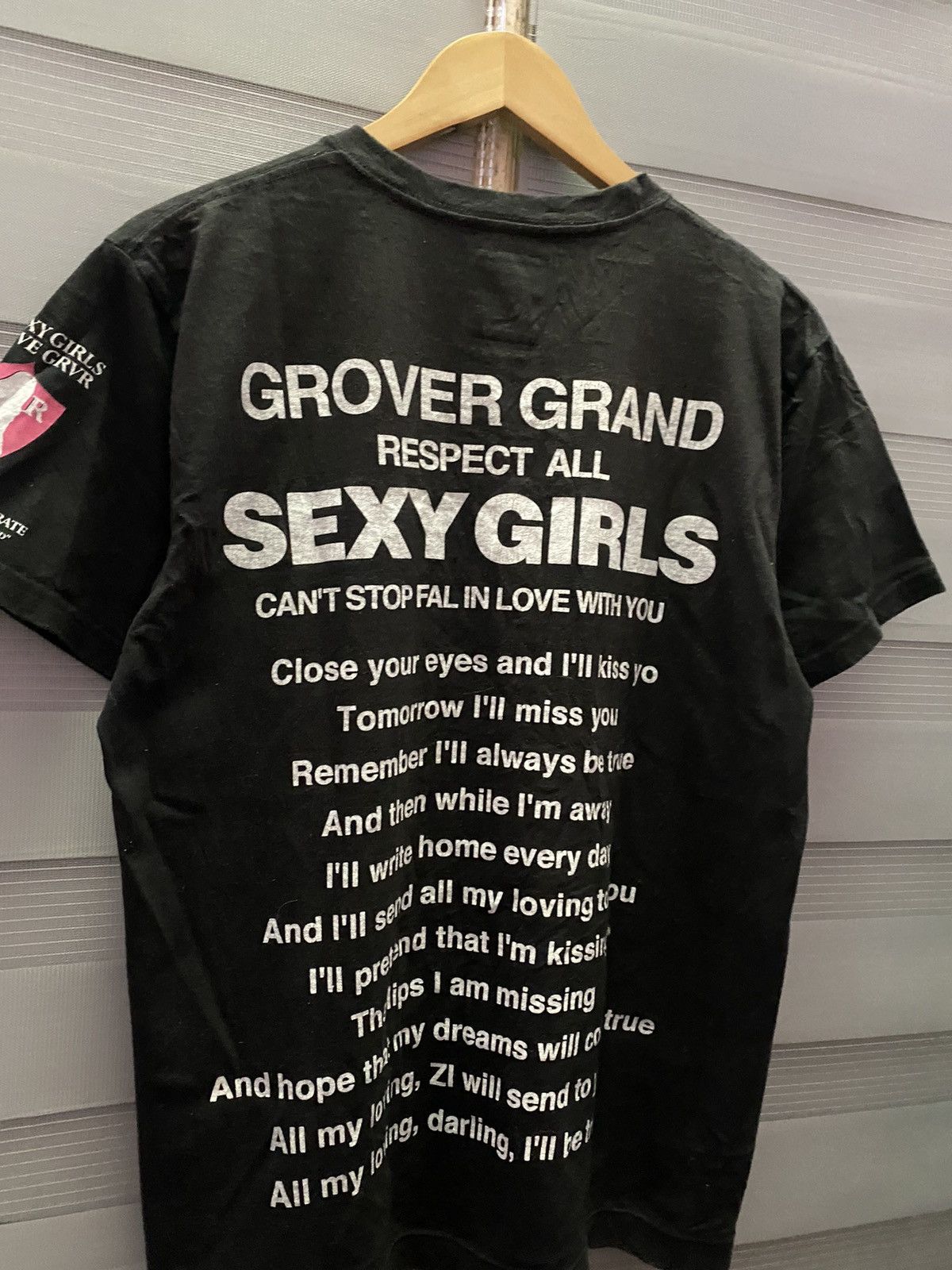 Japanese Brand Graphic Tee Sexy Girl GROOVE GRAND Graphic All over TShirt Size US M / EU 48-50 / 2 - 5 Thumbnail