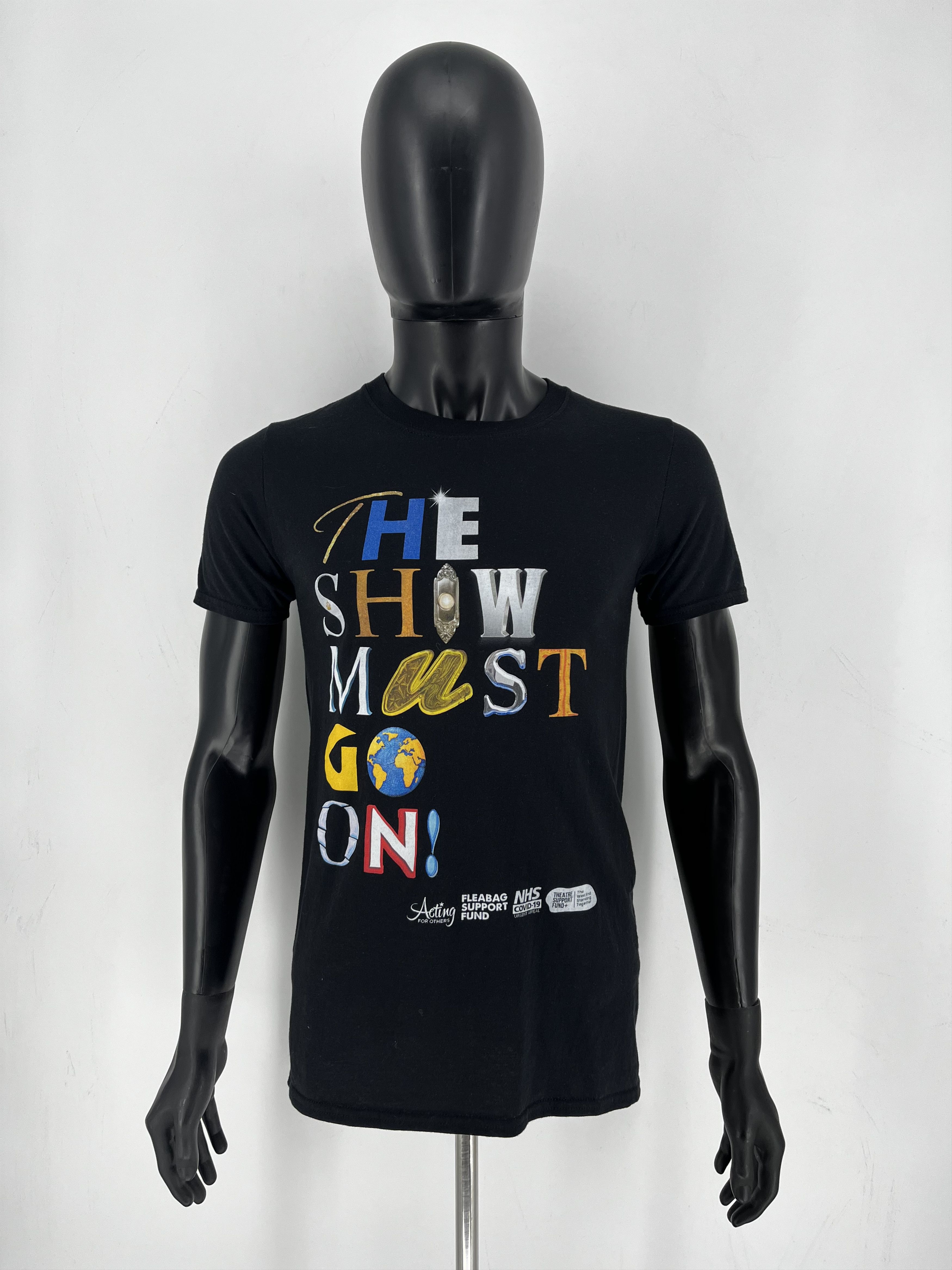 Band Tees Vintage streetwear band rock The show must go on t-shirt Size US S / EU 44-46 / 1 - 3 Thumbnail