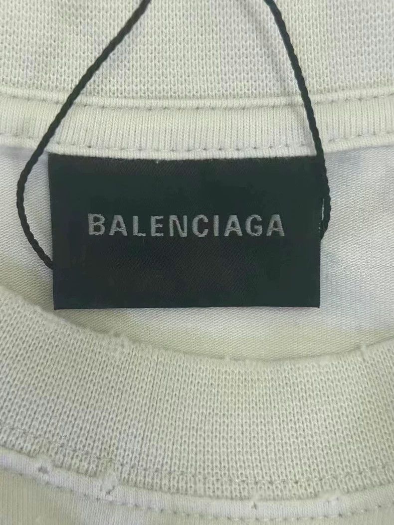 Balenciaga Balenciaga New Year Limited Flock Letter Destroyed Short S Size US S / EU 44-46 / 1 - 3 Thumbnail