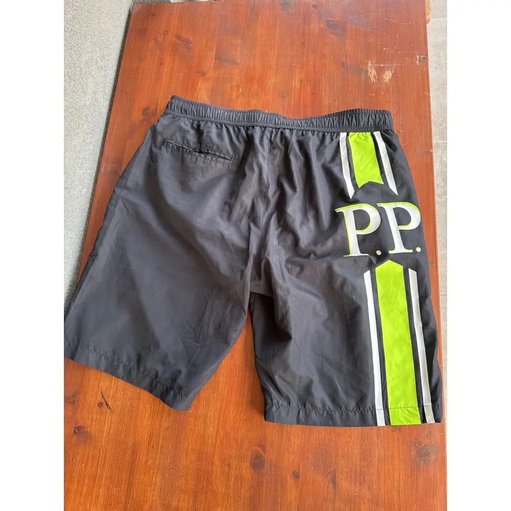 Philipp Plein Philipp Plein Skull Logo Board Shorts Black Neon Size L Size US 34 / EU 50 - 1 Thumbnail