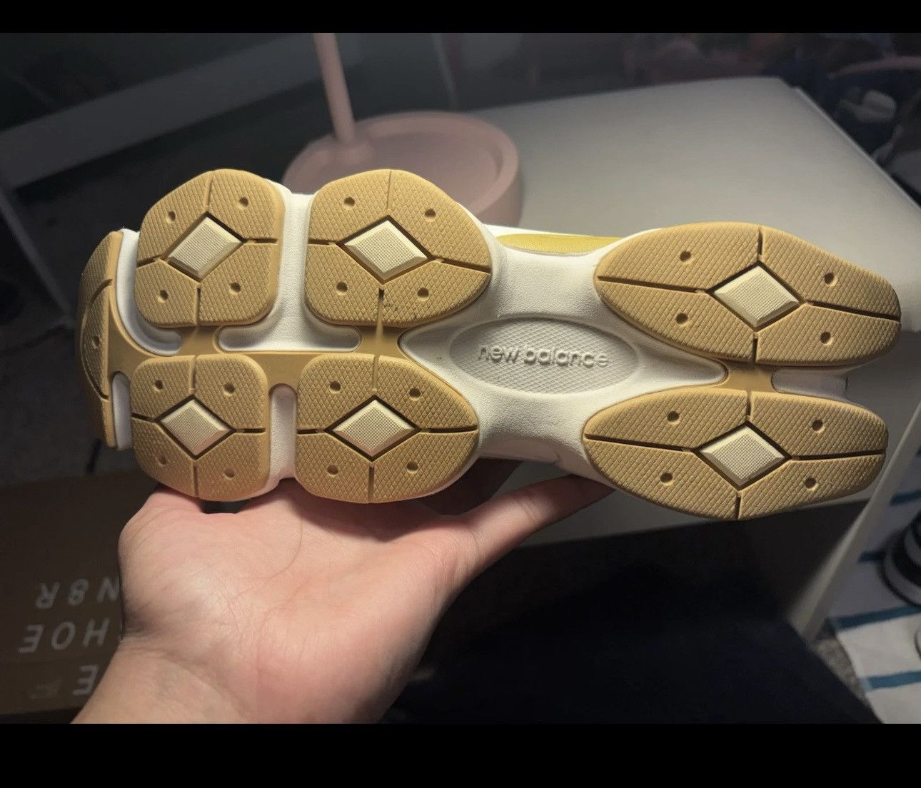 New Balance New Balance White Brown burn Size US 6.5 / EU 39-40 - 2 Thumbnail